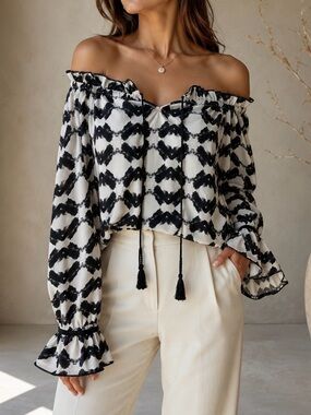 Asher ‘Brent’ Off -The-Shoulder Long Sleeve Top in Black & White Aztec Print XS